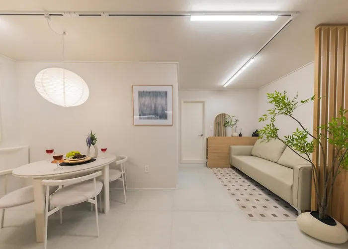Maison Lumiere In Gangnam Seúl