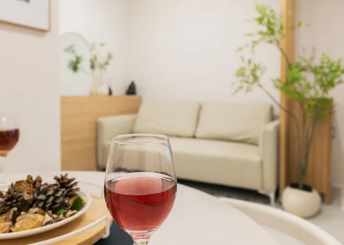Apartamento Maison Lumiere In Gangnam Seúl